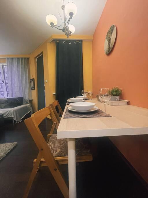 A Colorful Apart For A Start Σόφια Εξωτερικό φωτογραφία